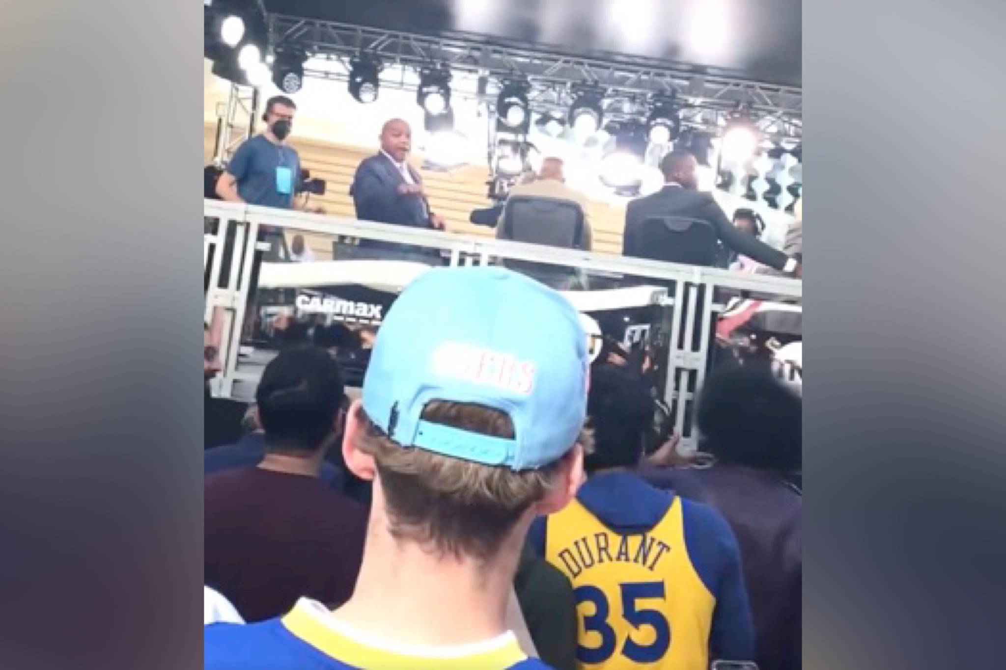 Charles Barkley Claps Back At Heckling Warriors Fans