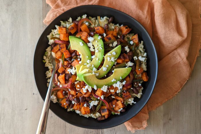 sweet-potato-black-bean-brown-rice-bowl-feature2-Healthy Dinner Recipes