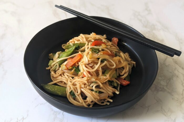 udon-vegetable-stir-fry-in-serving-bowl-chopsticks-featured-Healthy Dinner Recipes