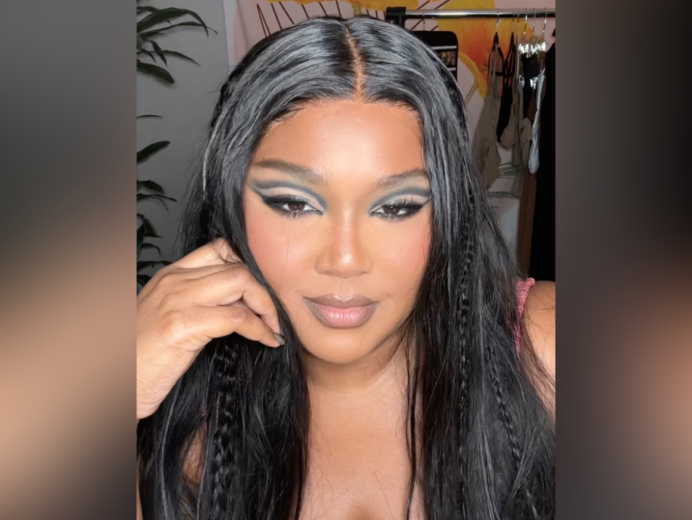 Lizzo-lawsuit-sexual-harassment-hostile-workplace