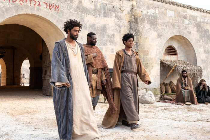 The Book of Clarence-Clarence (LaKeith Stanfield), Barabbas (Omar Sy) and Elijah (R.J. Cyler)