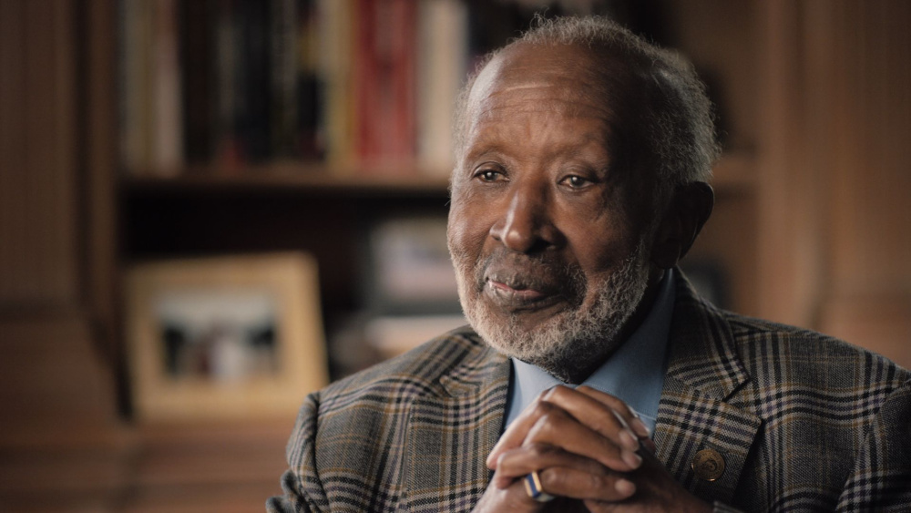 the-black-godfather-clarence-avant (1)