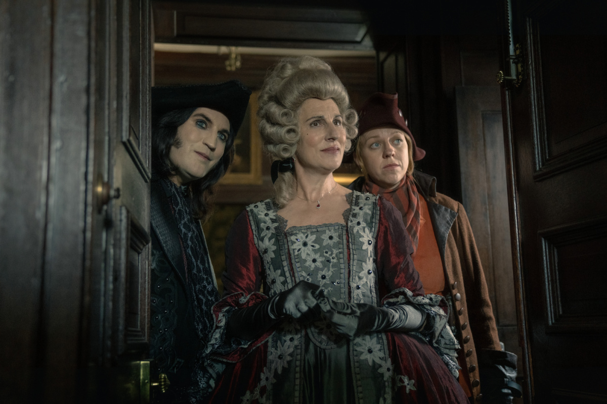 Noel-Fielding-Tamsin-Greig-and-Ellie-White-in-The-Completely-Made-Up-Adventures-of-Dick-Turpin