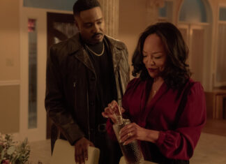 25 Totally Accurate Tweets About ‘The Chi’ Season 6 Episode 13 jason-weaver-shaad-lynn-whitfield-alicia