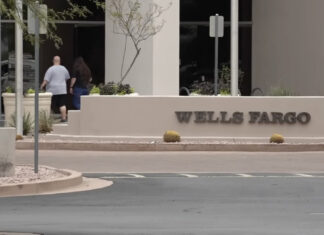 Wells Fargo Employee Found Dead At Desk After 4 Days (Video) wells-fargo-employee-found-dead-at-desk-four-days