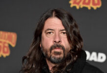 Foo Fighters’ Dave Grohl Announces He Welcomed A Baby Outside Of His 21-Year Marriage Dave-Grohl