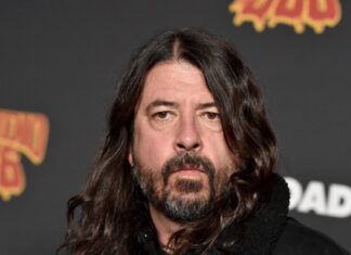 Foo Fighters’ Dave Grohl Announces He Welcomed A Baby Outside Of His 21-Year Marriage Dave-Grohl