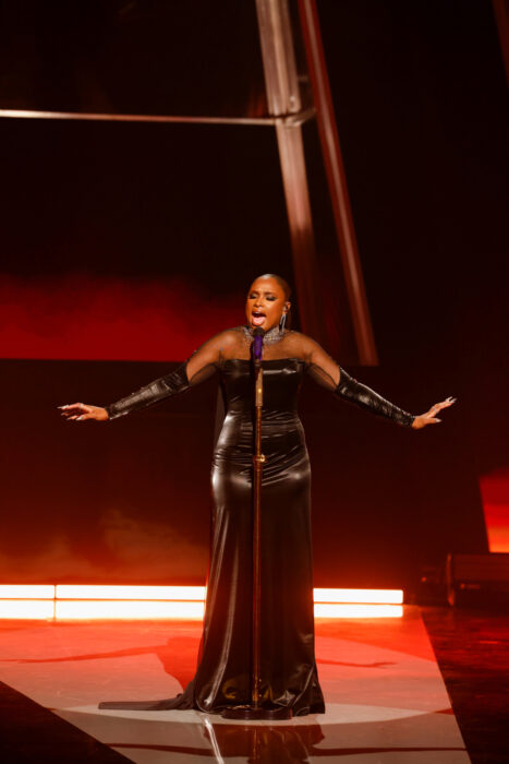 Jennifer-Hudson-American-Music-Awards-50th-Anniversary-Special