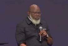 Potter’s House Releases Statement After Bishop T.D. Jakes Suffers Medical Emergency During Service Bishop-TD-Jakes-medical-emergency-The-potters-house-dallas