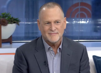 Dave Coulier, ‘Uncle Joey’ Of ‘Full House’, Bravely Battles Non-Hodgkin Lymphoma Dave Coulier Uncle Joey Of Full House Bravely Battles Non-Hodgkin Lymphoma