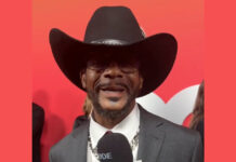 Katt Williams Named His Pot Belly Pig ‘Fat Faizon’ (Video) Katt-Williams-pot-belly-pig-fat-Faizon