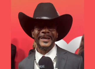 Katt Williams Named His Pot Belly Pig ‘Fat Faizon’ (Video) Katt-Williams-pot-belly-pig-fat-Faizon