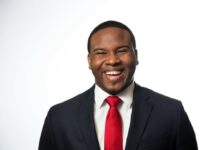 Botham Jean’s Family Awarded Nearly $100M In Civil Trial Against Amber Guyger jury-awards-family-of-botham-jean-98-million