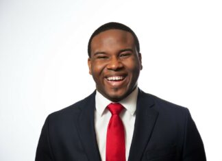 Botham Jean’s Family Awarded Nearly $100M In Civil Trial Against Amber Guyger jury-awards-family-of-botham-jean-98-million