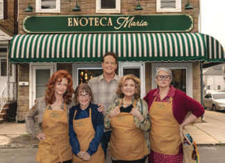 ‘Nonnas’ Trailer: Vince Vaughn Teams Up With Real Grandmas In Netflix’s Heartfelt New Comedy Susan Sarandon as Gia, Talia Shire as Teresa, Vince Vaughn as Joe Scaravella, Brenda Vaccaro as Antonella and Lorraine Bracco as Roberta in Nonnas.