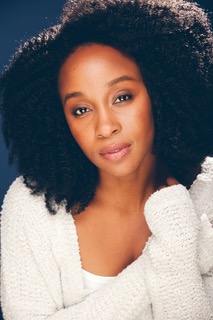 Briana Price Headshot