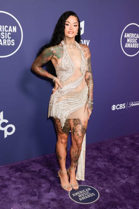 Kehlani appears on the purple carpet at the 2025 AMAs