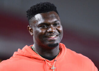 Zion Williamson Hit With Explosive Rape & Abuse Lawsuit Seeking Up To $50M Zion Williamson accused of rape and abuse in civil lawsuit filed in Los Angeles