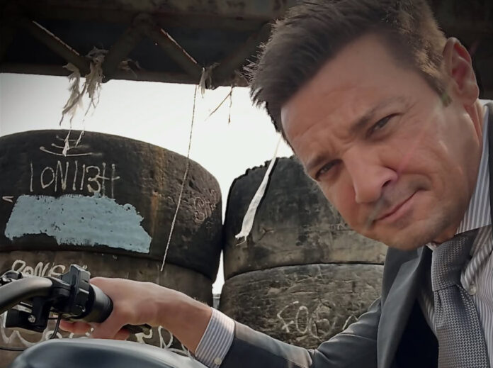 Jeremy Renner on set of “Mayor of Kingstown” celebrating the wrap of Season 4 production