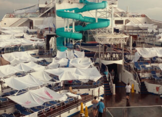 ‘Trainwreck: Poop Cruise’: Netflix Unveils Shocking Trailer About The Cruise From Hell Official Netflix trailer for Trainwreck: Poop Cruise documentary