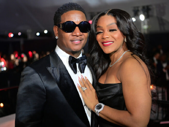 yung-joc-kendra-robinson-breakup-rumors Yung Joc and Kendra Robinson posing together at a red carpet event