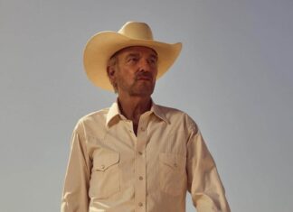 ‘Landman’ Season 2 Premieres November 16 On Paramount+ (First-Look Photos + Teaser) Billy Bob Thornton as Tommy Norris in Landman Season 2