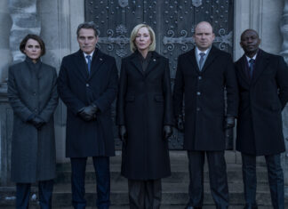 Netflix Drops Trailer For ‘The Diplomat’ Season 3: Kate Faces Power, Politics, And Betrayal “The Diplomat” Season 3 Episode 308 with Keri Russell as Kate Wyler, Rufus Sewell as Hal Wyler, Allison Janney as Grace Penn, Rory Kinnear as Nicol Trowbridge, and David Gyasi as Austin Dennison