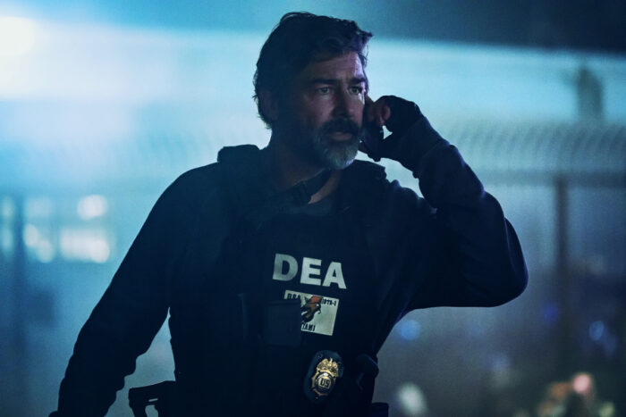 Kyle Chandler as DEA Agent Mateo “Matty” Nix in Netflix action thriller The Rip.
