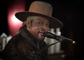 R&B Legend D’Angelo Passes Away At 51 After Private Battle With Cancer Barack Obama honors R&B icon D’Angelo, reflecting on his legacy and influence following the singer’s heartbreaking passing from pancreatic cancer.