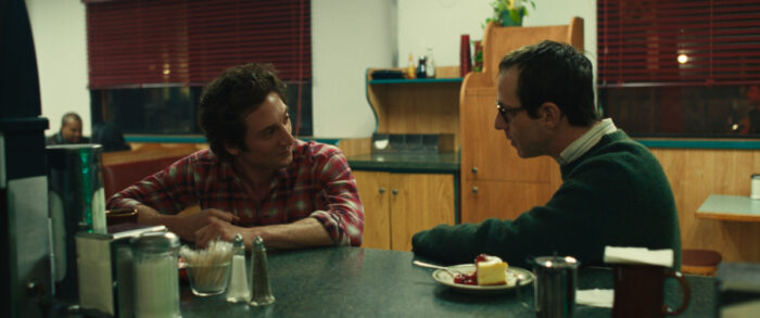(L-R) Jeremy Allen White as Bruce Springsteen and Jeremy Strong as Jon Landau in 20th Century Studios' SPRINGSTEEN: DELIVER ME FROM NOWHERE.