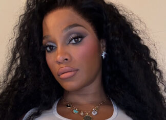 Joseline Hernandez Expecting Baby No. 2 Joseline Hernandez celebrates 3 years of sobriety in an Instagram post while training with pad work.