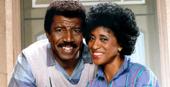 Marla Gibbs as Mary Jenkins and Hal Williams as Lester Jenkins in a scene from the classic NBC sitcom 227.