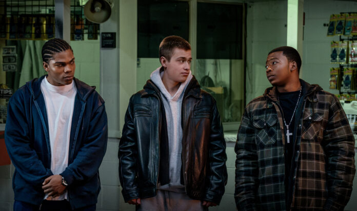 power-origins-first-look-young-ghost-tommy-kanan Spence Moore as Ghost, Charlie Mann as Tommy, and MeKai Curtis as Kanan Stark in the first teaser for STARZ's "Power: Origins."